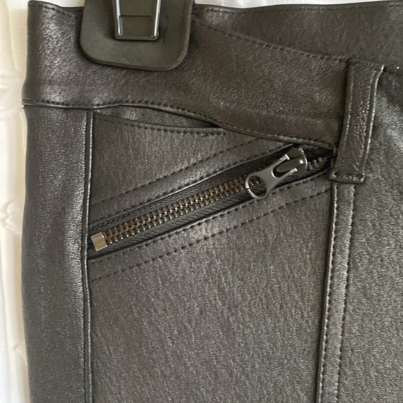 NWT VINCE black leather pants. (Real Leather) - Picture 3 of 9